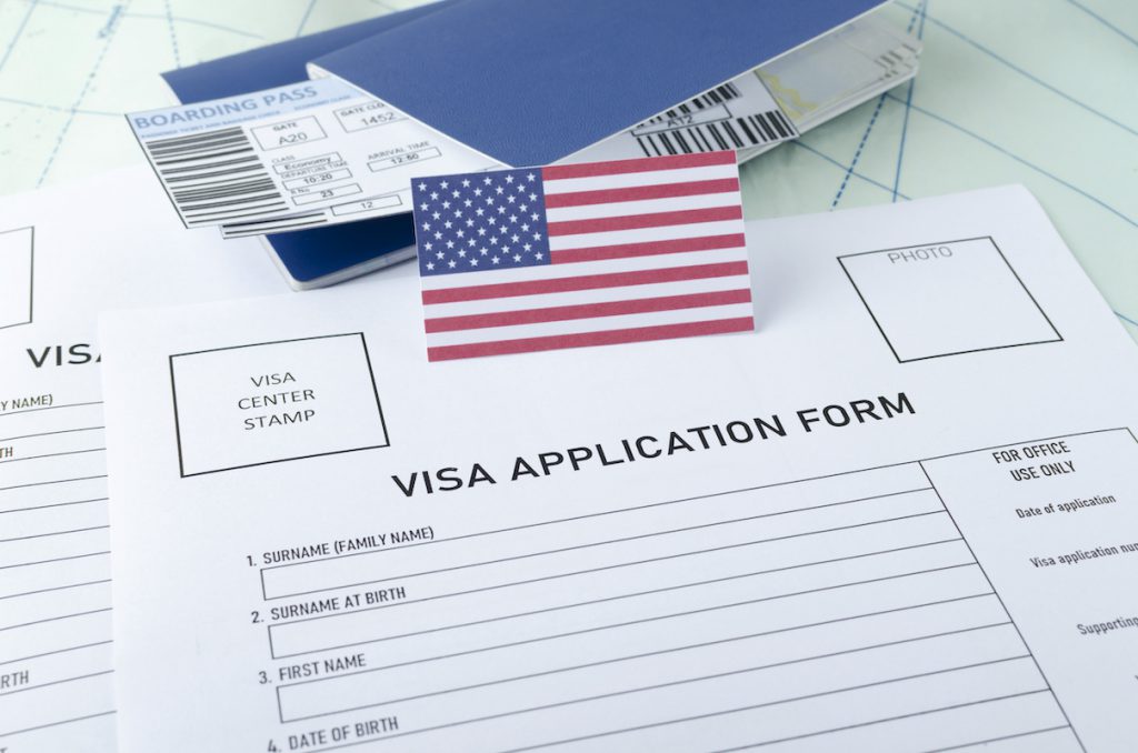 ¿Qué documento puedes presentar al solicitar la visa y es garantía que la aprueben? Te decimos