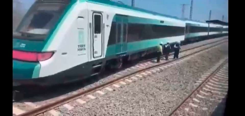  ¿Error humano o algo intencional? Se investiga descarrilamiento del Tren Maya: AMLO