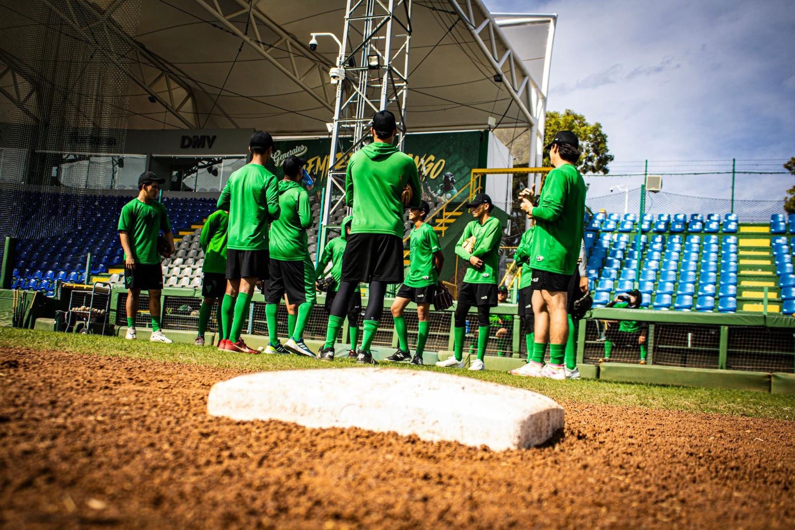 ¡Emilio Hank al rescate! Durango sí jugará en la temporada 2024 de la LMB