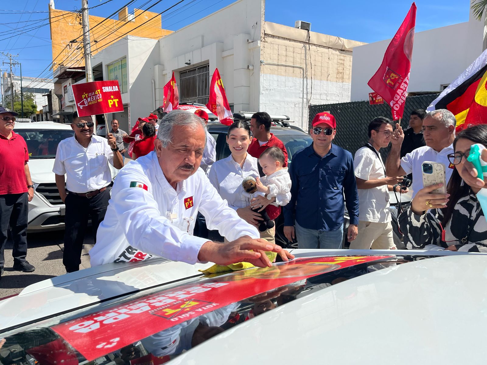 “Sí afecta, pero aún así vamos a ganar”: Desde los juzgados Estrada Ferreiro arranca campaña al Senado