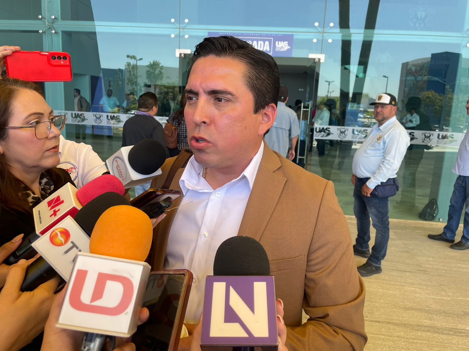 ¡Sin romper la mesa de diálogo! La UAS podría manifestarse en posible visita de AMLO a Sinaloa