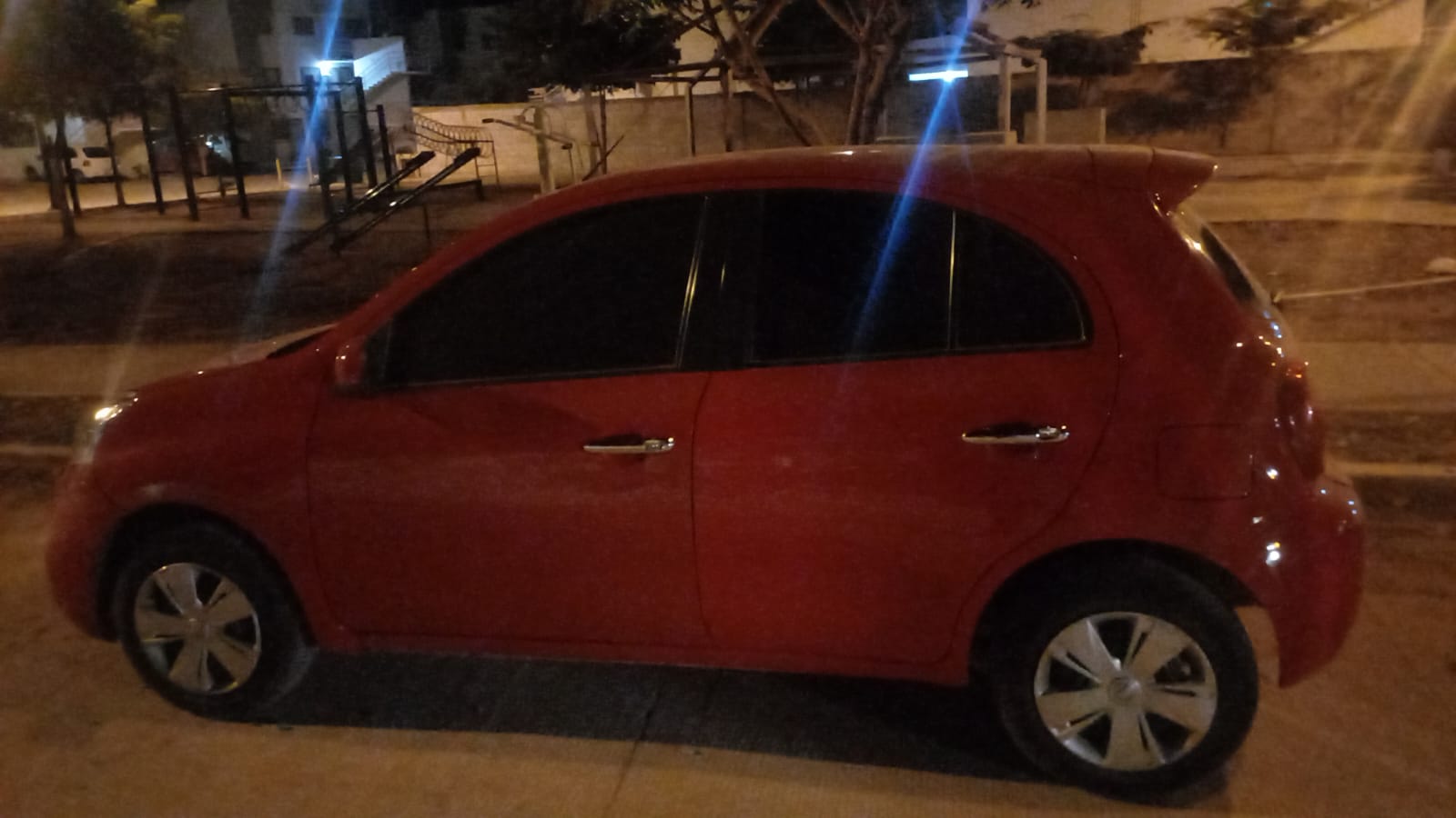 Localizan vehículo en el que fueron ‘levantados’ dos jóvenes en la Toledo Corro de Culiacán
