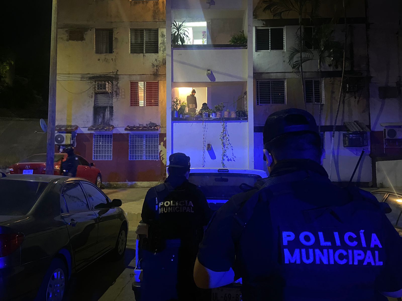 Miguel salió de su departamento al escuchar ladrar sus perros y un sujeto le disparó, en Culiacán