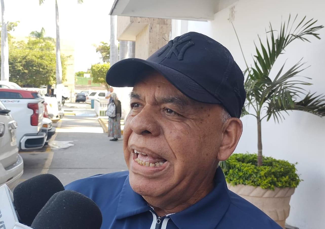 Ya no aguantan la peste ni el ruido de taller de carrocería; vecinos de la colonia Jardín claman ayuda