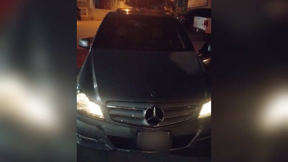 Aseguran auto de lujo y un arma tras reporte de disparos en Lomas de San Isidro, Culiacán