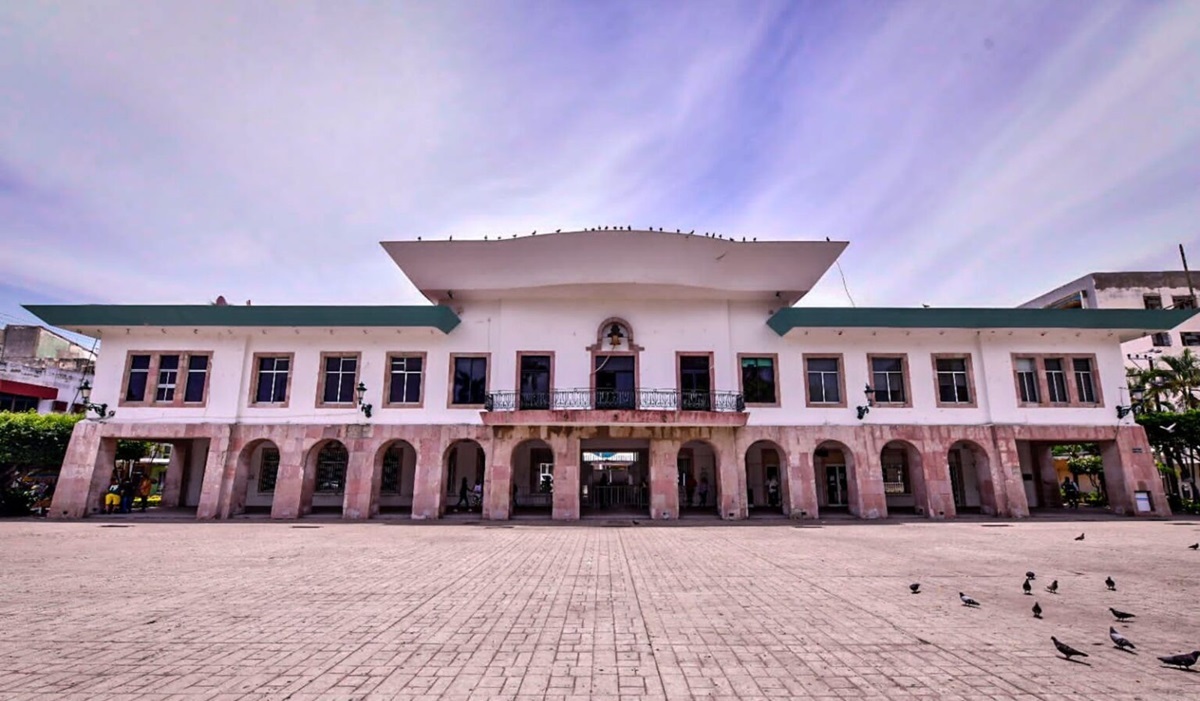 Tres directores del Ayuntamiento de Mazatlán dejaron sus cargos para unirse a las campañas