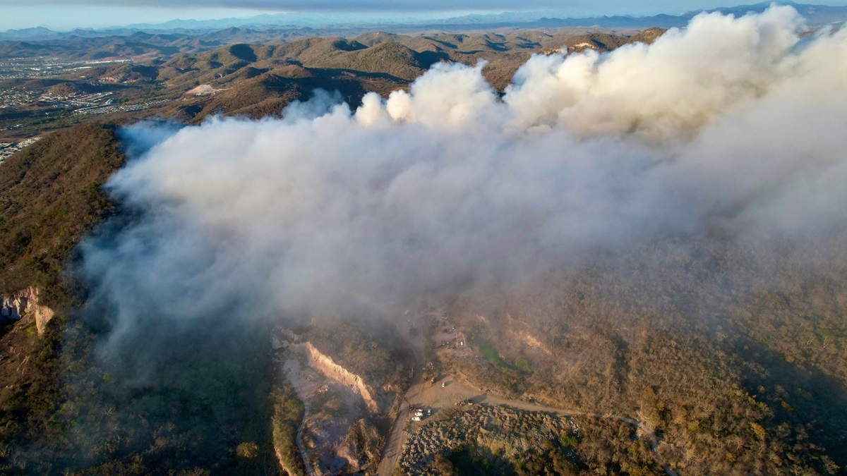 Vuelve a ser buena calidad del aire en Mazatlán tras sofocarse por completo incendio del basurón
