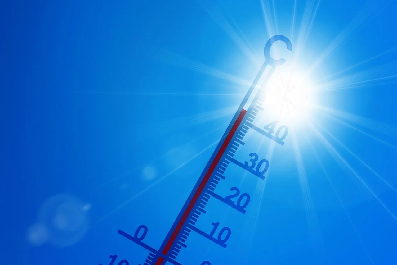¡El calorcito ya no se va! Se prevén máximas de 30 a 35 grados para Sinaloa