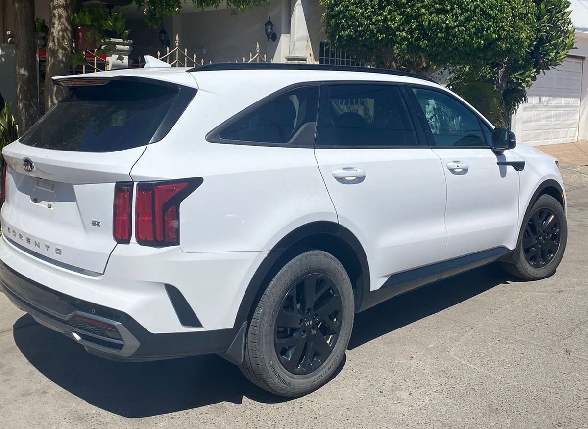 En menos de 48 horas recuperan dos camionetas con reporte de robo en Culiacán