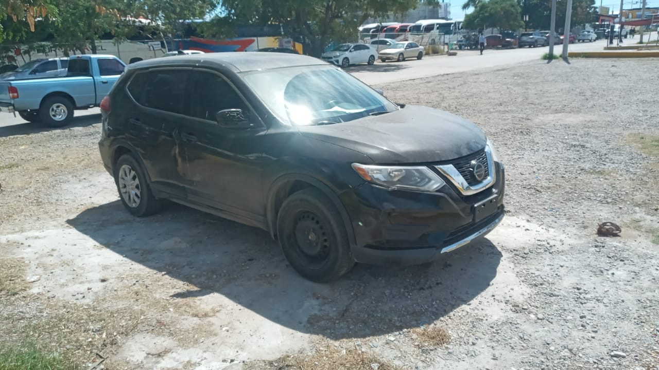 Policía de Investigación recupera en Mazatlán dos autos robados en Edomex y EU