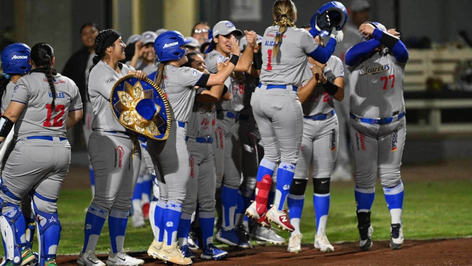 ¡A la Serie de la Reina! Charros Femenil son las primeras finalistas en la Liga Mexicana de Softbol