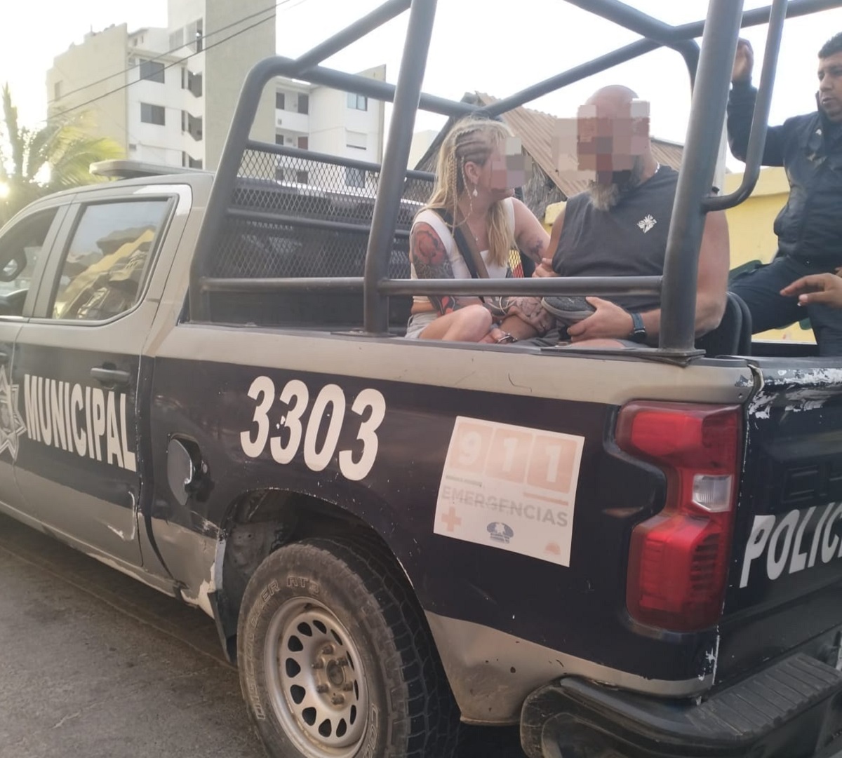 Canadienses se grababan haciendo sus necesidades fisiológicas; SSPM de Mazatlán los detienen
