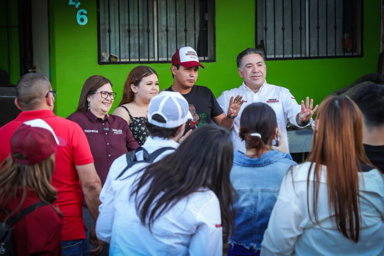 Se mantendrán los programas sociales comprometen Inzunza e Imelda ante vecinos de Culiacán