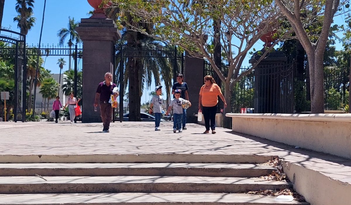 ¿Quieres relajarte y disfrutar las vacaciones sin salir de Los Mochis? El Parque Sinaloa es una buena opción