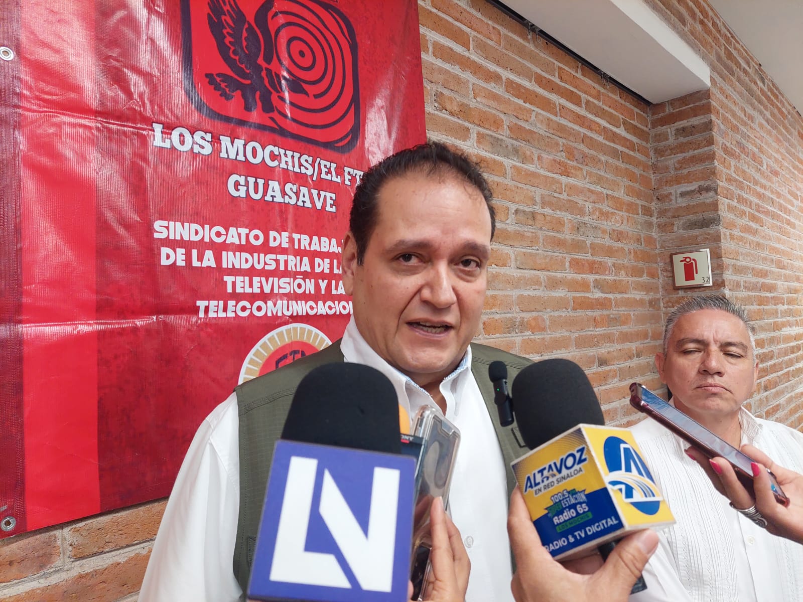 Estamos sometidos al INE, obligados a publicar millones de spot con el riesgo de perder auditorio: STIRTT