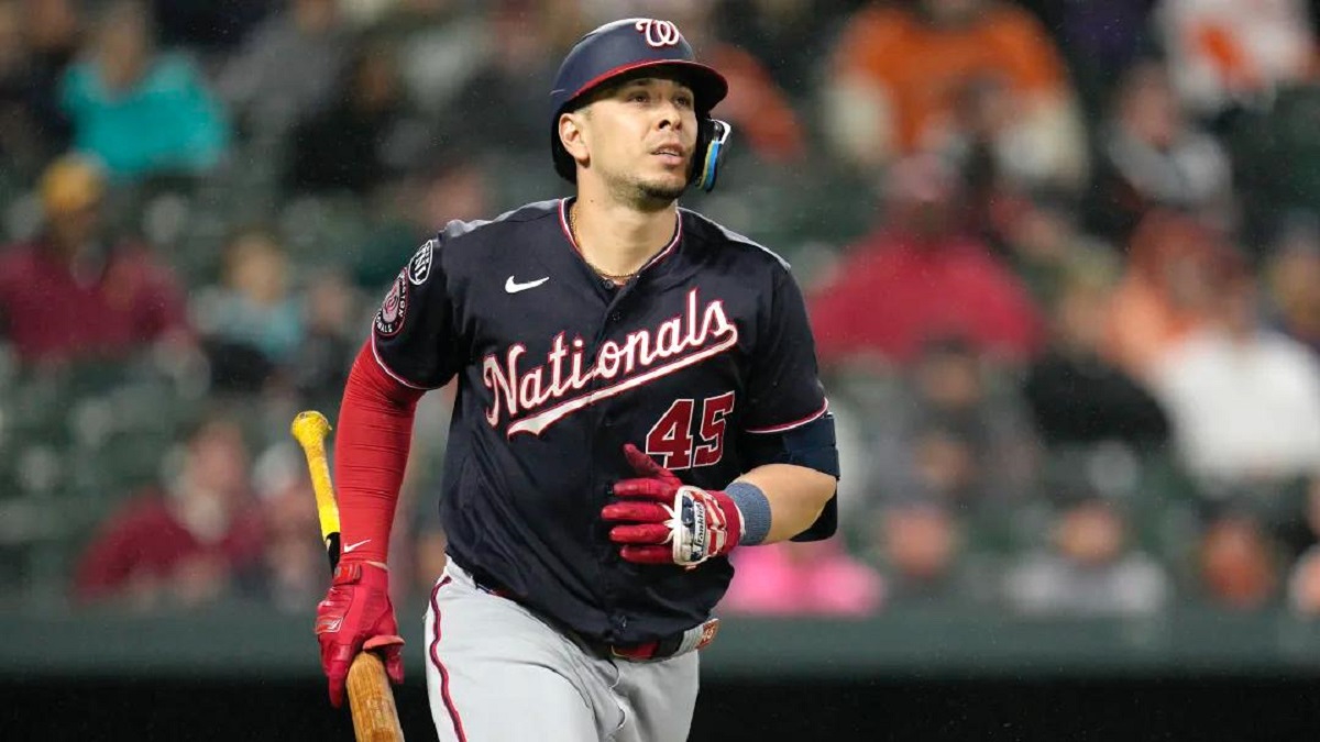 Joey Meneses conecta su primer home run del Spring Training con los Nacionales