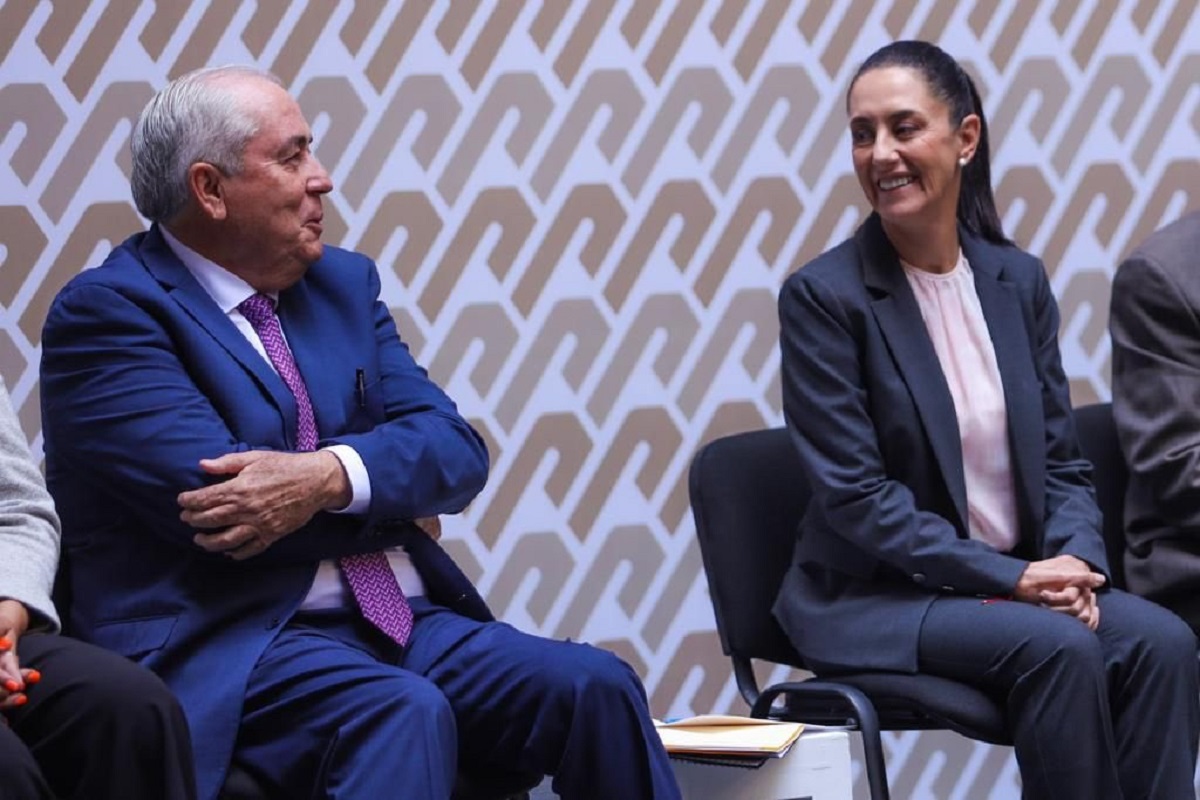 Leonel Cota renuncia a Segalmex para unirse al equipo de Claudia Sheinbaum