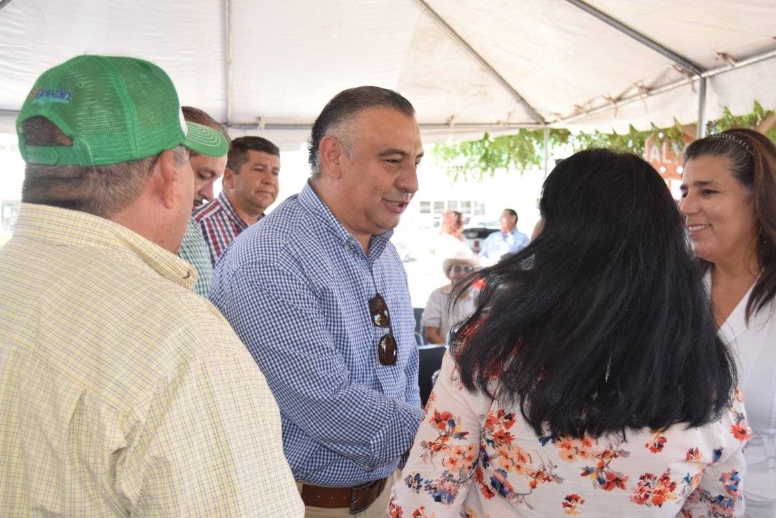 Partidos aliados a Morena, como el PT y Verde, ofrecen a Marco Antonio Osuna candidatura a la alcaldía de JJR