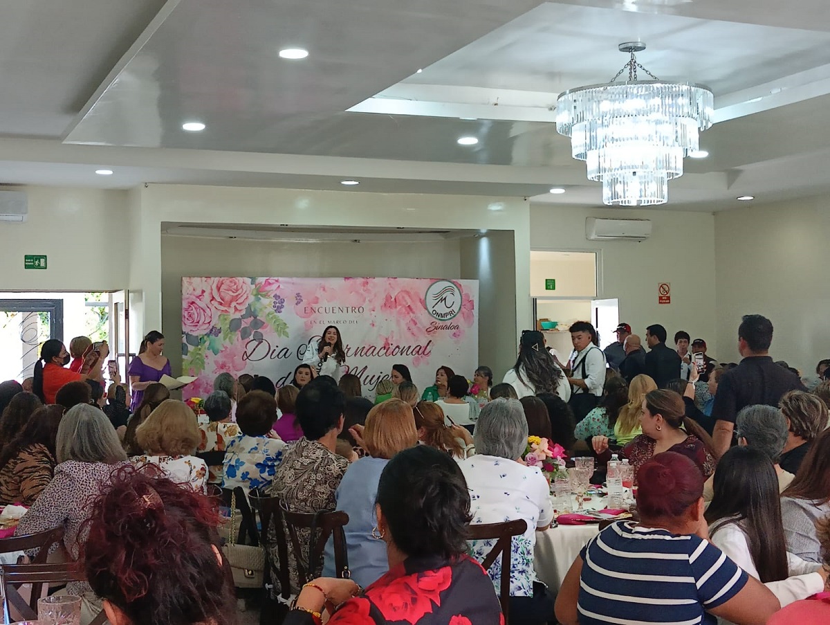 Paloma Sánchez llama a mujeres a alzar la voz en contra de la violencia de género