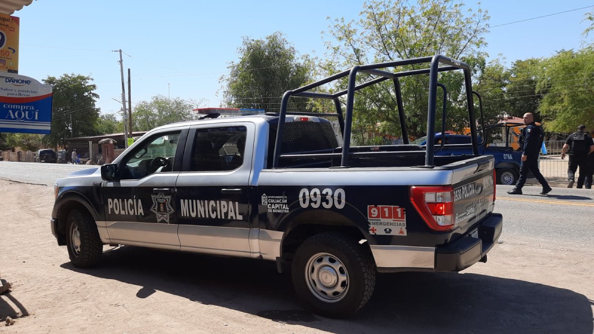 Iba llegando a su casa en Culiacán, cuando lo levantan frente a su madre