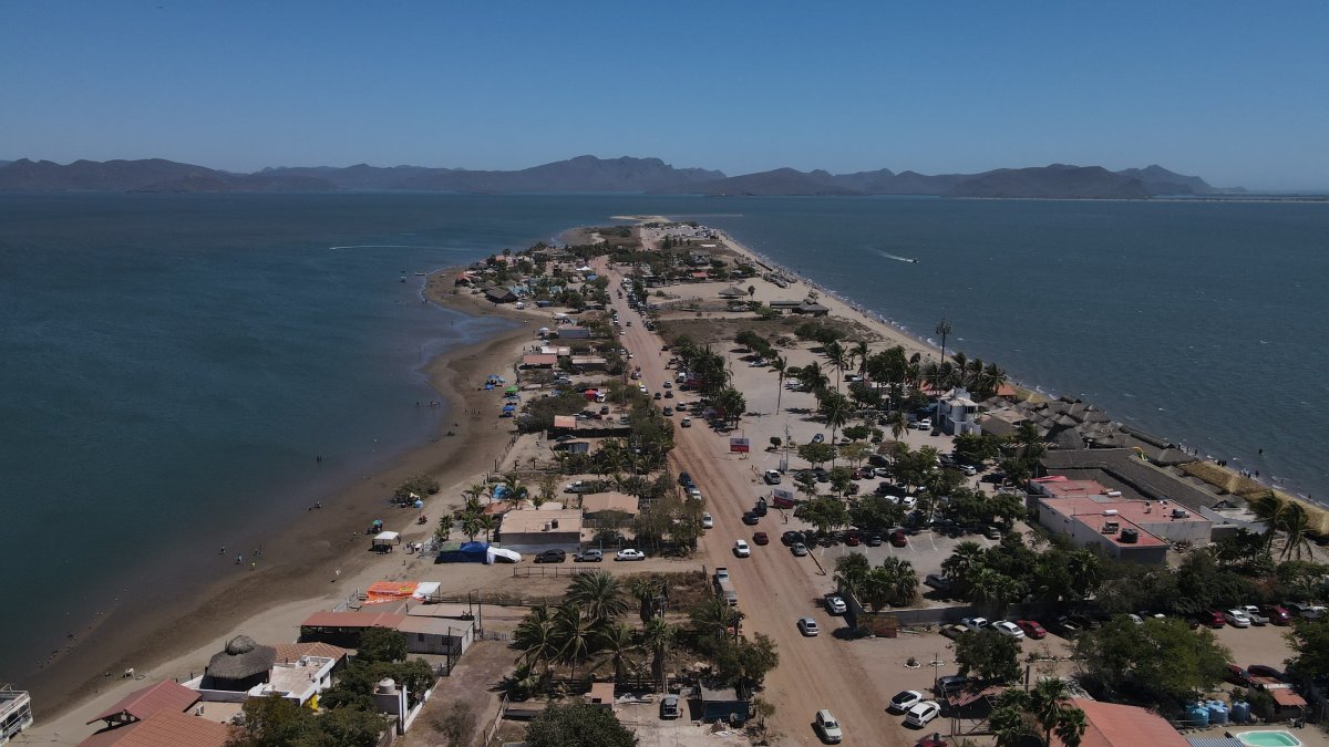En trámite autorizaciones para realizar obras en la playa El Maviri: Gerardo Vargas