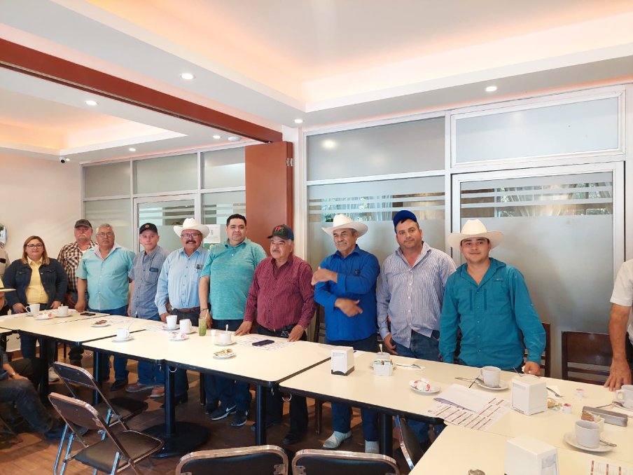 Sectores productivos se pronuncian a favor de Gumaro López para candidato a la Diputación Local por el 09 Distrito