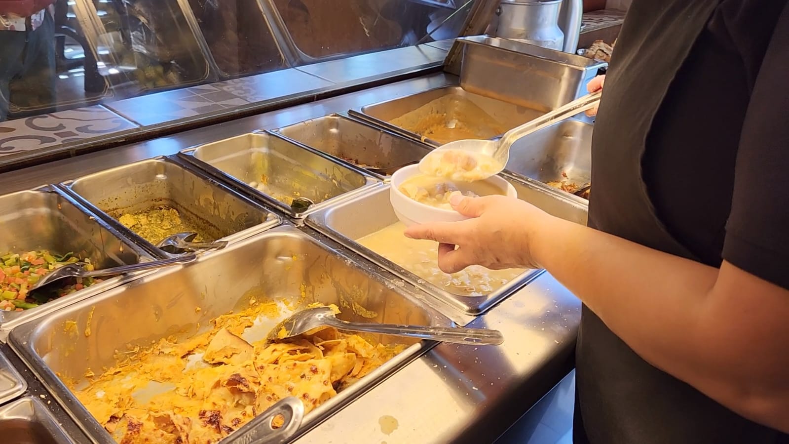 Pese a incremento en canasta básica, restauranteros no contemplan ajustar precios de platillos