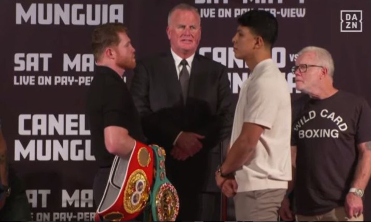 ‘Canelo’ Álvarez y Jaime Munguía se encaran previo a su pelea en Las Vegas