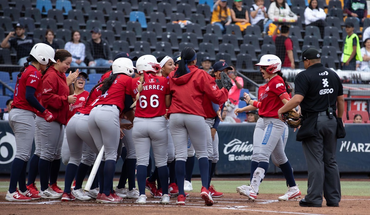 Triunfa El Águila y empata la serie semifinal de la Liga Mexicana de Softbol