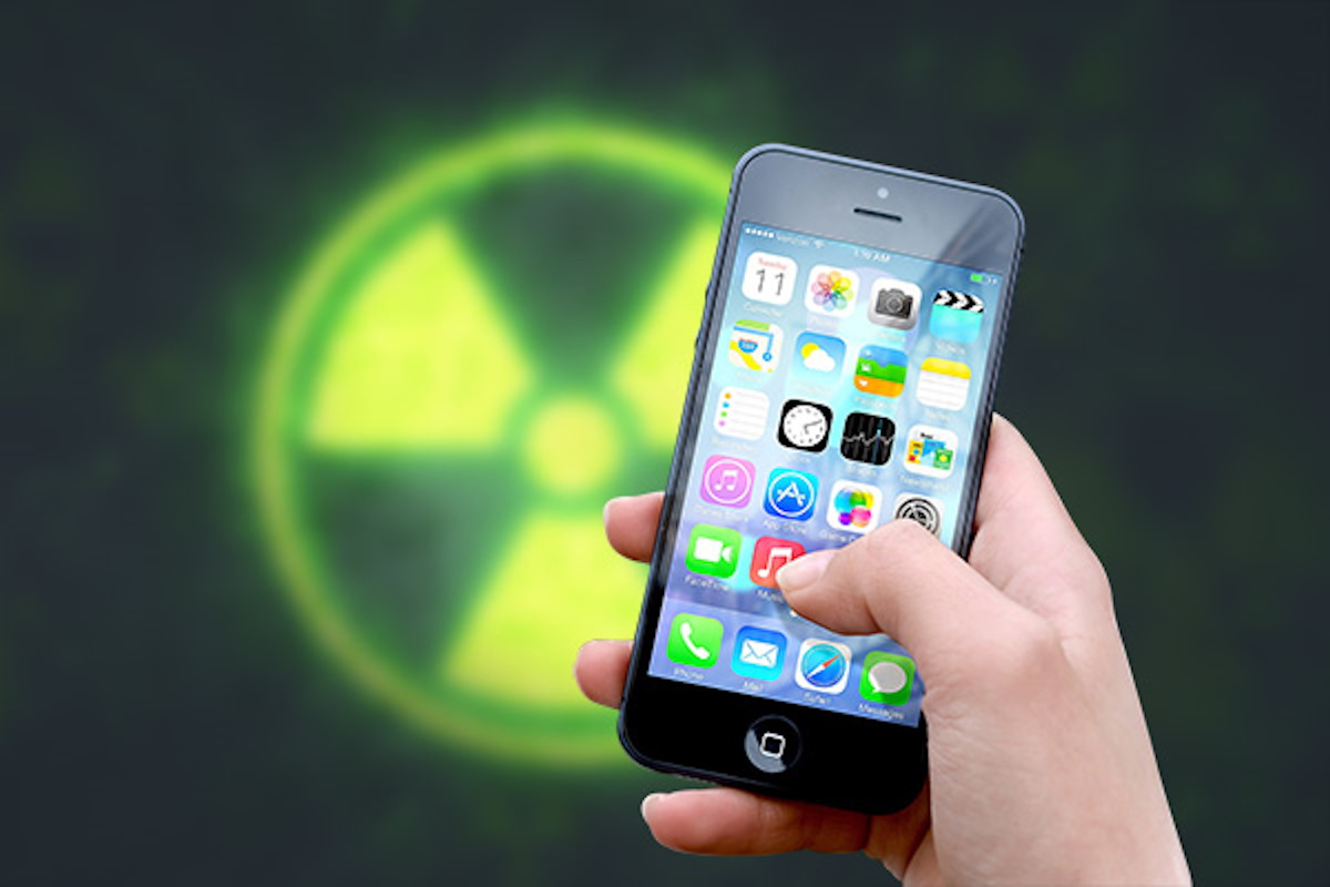 ¿Estará el tuyo? Checa cuales son los celulares que emiten más radiación