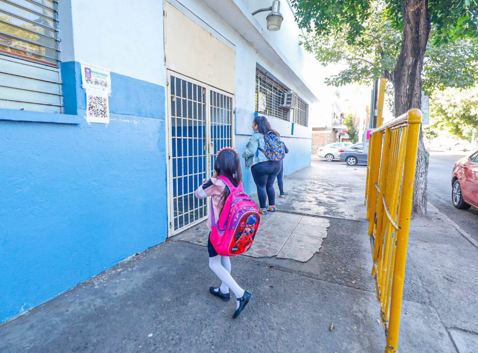 Con más señalética pretende el gobierno de Mazatlán prevenir accidentes en salidas de escuelas