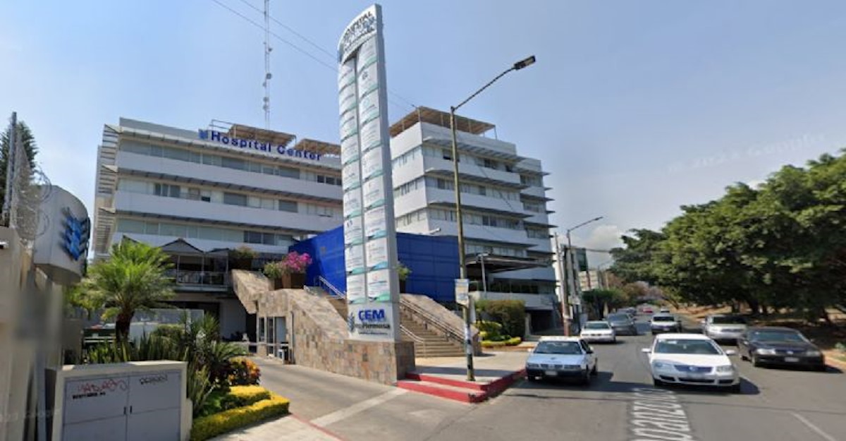 Comando armado irrumpe en hospital de Cuernavaca, hay un paciente muerto