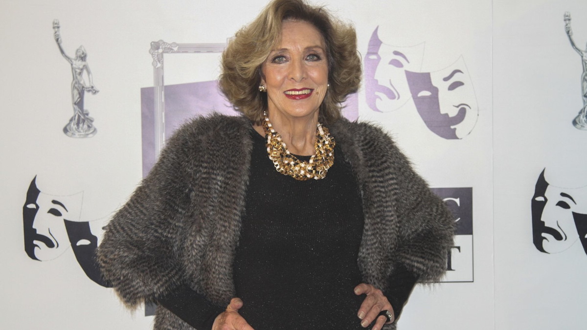 ¡Adiós a la reina del cine fantástico! Muere la querida actriz Lorena Velázquez