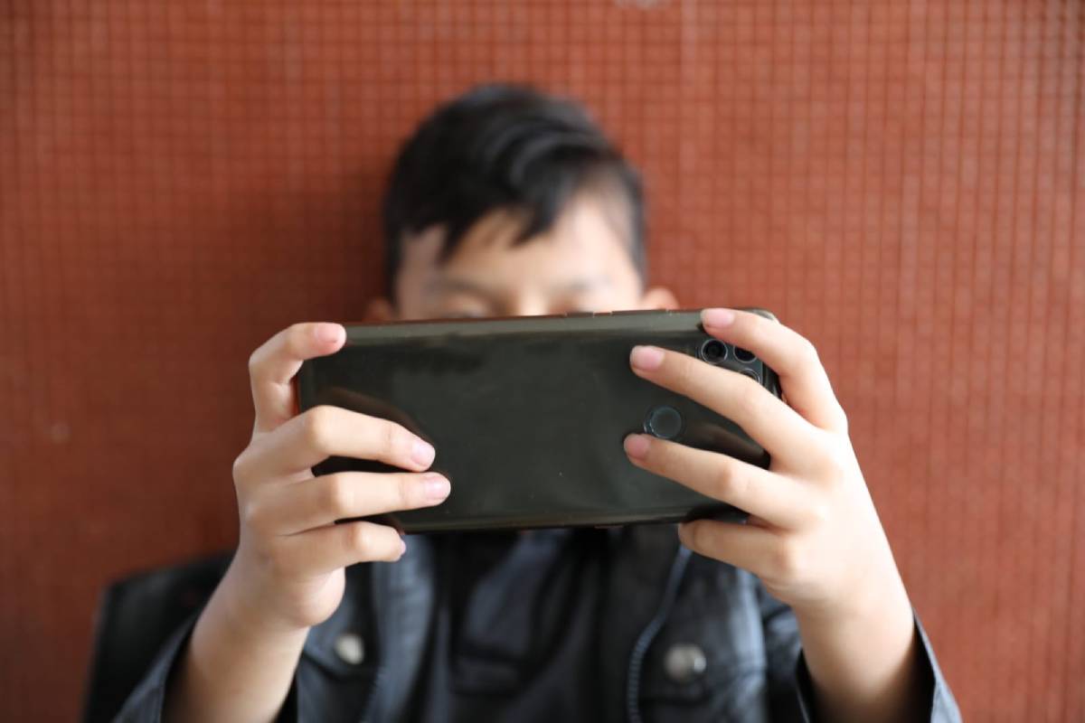 Aumentan trastornos en niños y jóvenes por el uso irresponsable de la tecnología