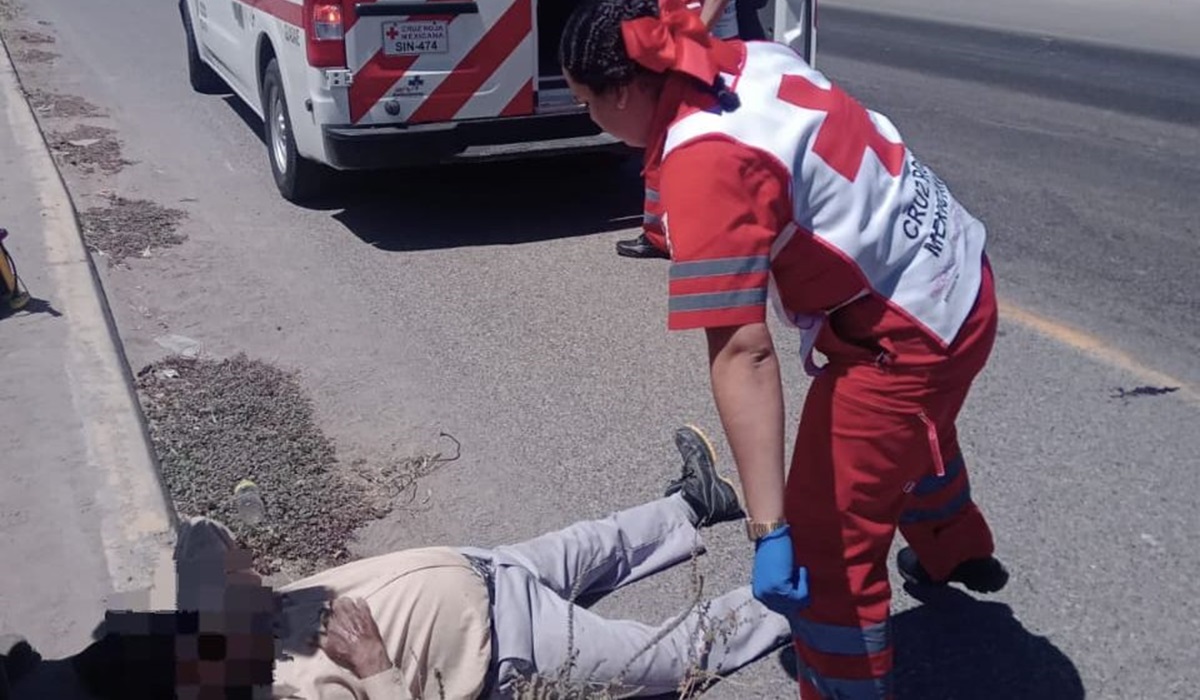 Adulto mayor resulta gravemente herido al ser atropellado sobre la México 15, en Guasave