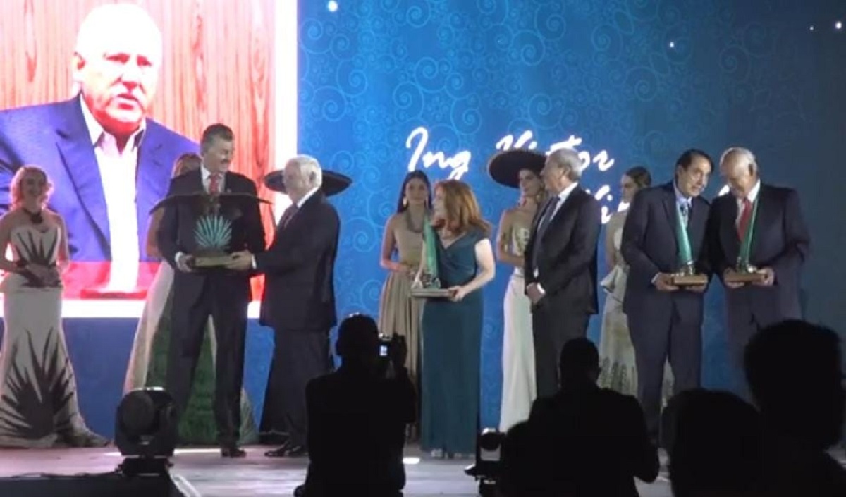 México celebra el aniversario 50 de la Denominación de Origen del Tequila y 30 del Consejo Regulador