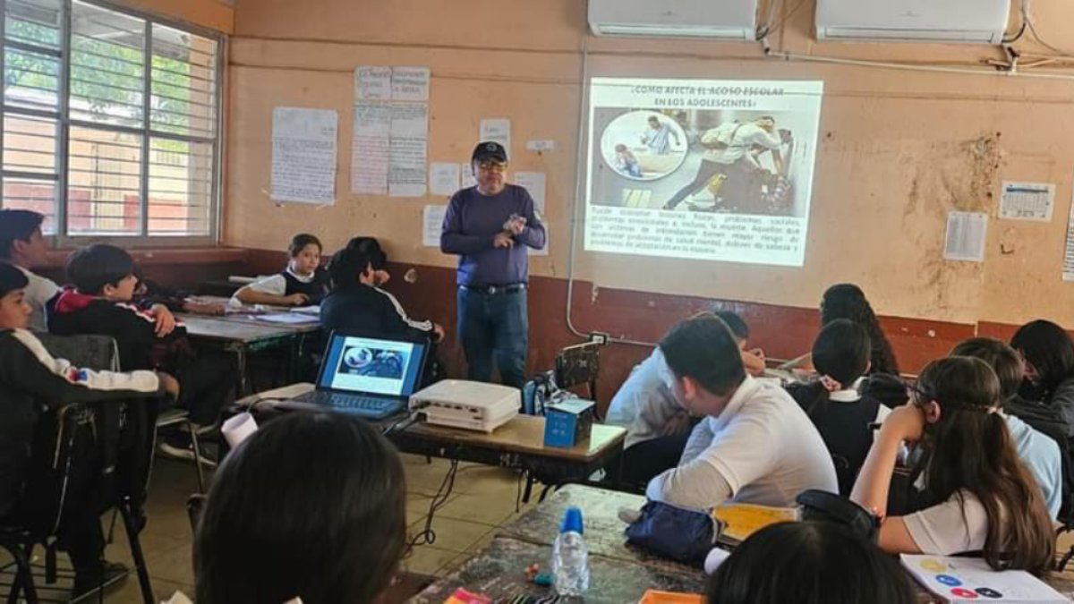 Llevan taller ‘Di no a las drogas’ a plantel educativo de La Palma