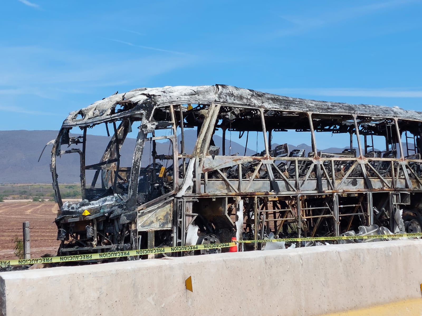 De CDMX, Morelia, y Guerrero los pasajeros del autobús Élite que se accidentó en Angostura