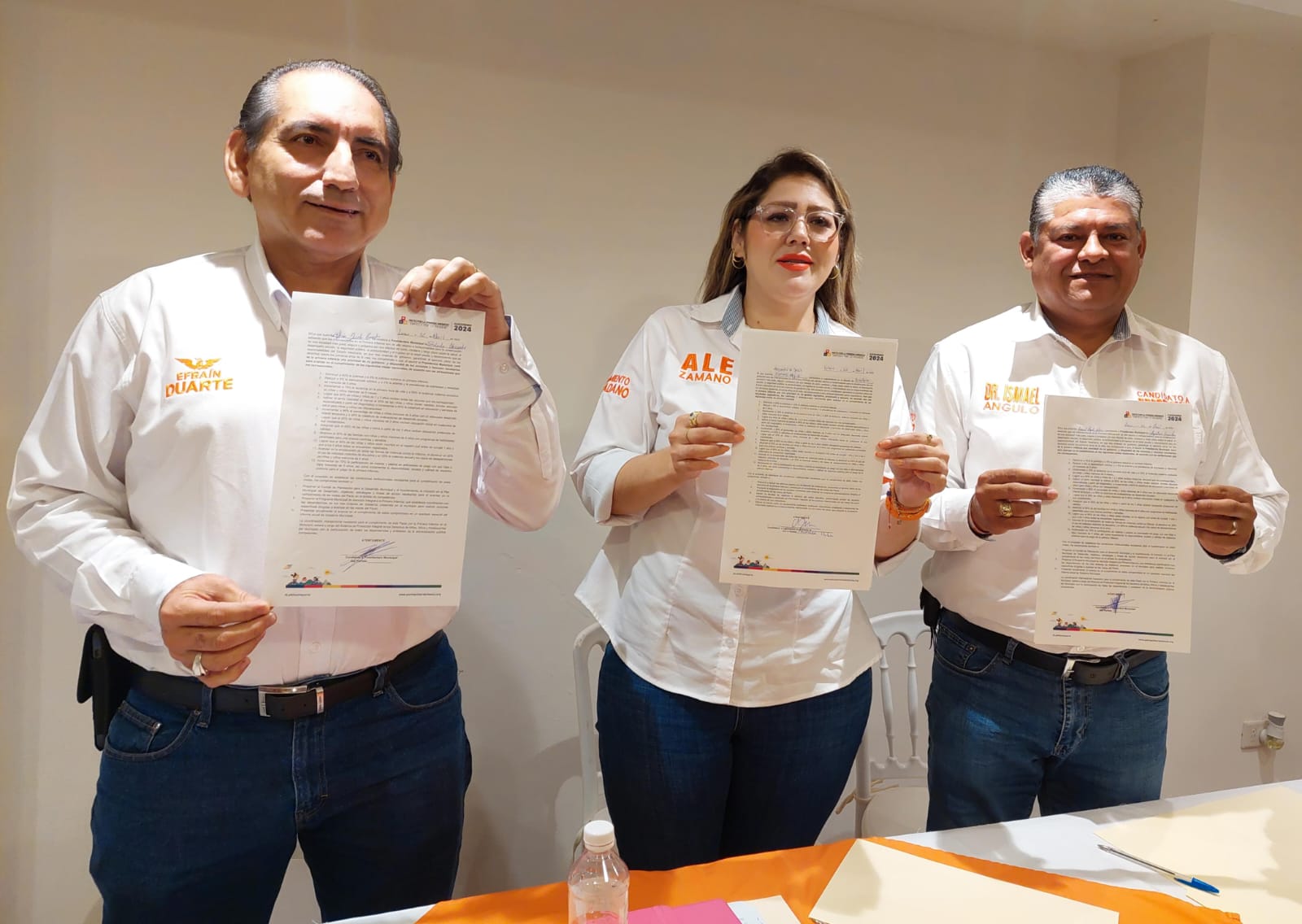 Candidatos a presidentes y a la diputación local por el 09 Distrito del MC, firman Pacto por la Primera Infancia