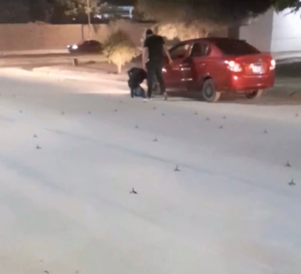 Arrojan “ponchallantas” durante persecución en Pradera Dorada 6 en Mazatlán