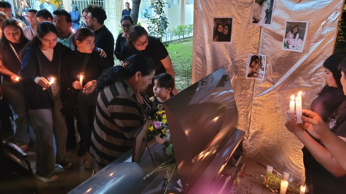 Amigos y familiares rinden homenaje a Citlaly, la joven que perdió la vida atropellada en Mazatlán
