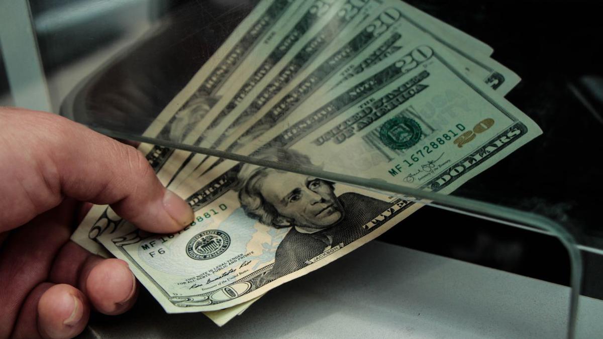 ¿Cómo cierra el dólar la semana? Conoce el tipo de cambio para este viernes