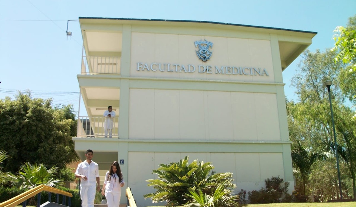 Por alta demanda en medicina, la UAS abrirá el Grupo A; se entregaron más de 3 mil fichas: Rector