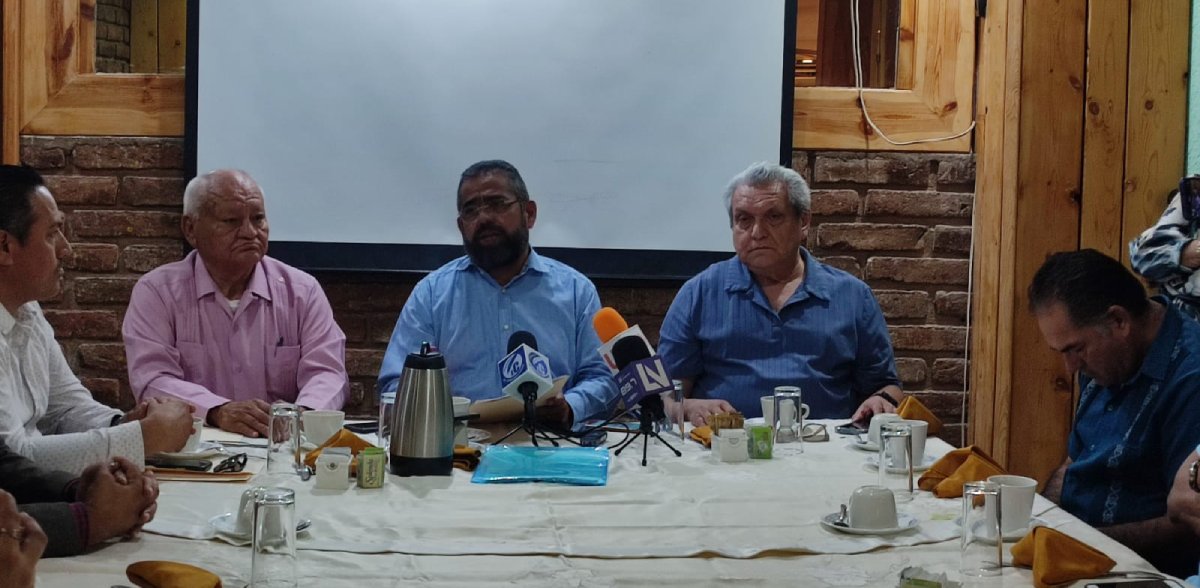 Desacuerdo en el gremio legal sinaloense: Renuncian en masa a la Federación de Abogados en Guasave