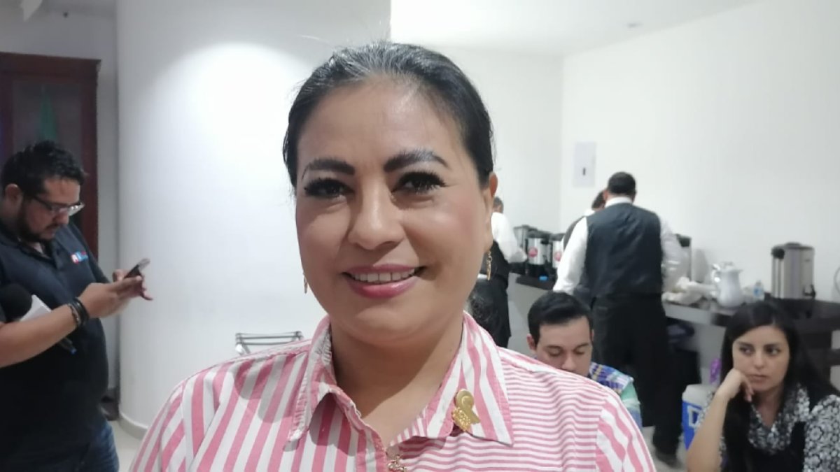 Francis Cazares deja la presidencia de la Canaco para irse a la campaña de Memo Romero