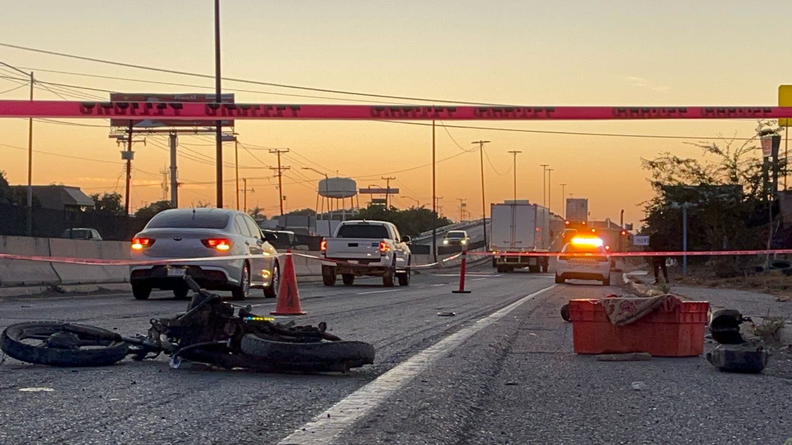 Motociclista que murió atropellado por tráiler en Guasave era originario de La Brecha