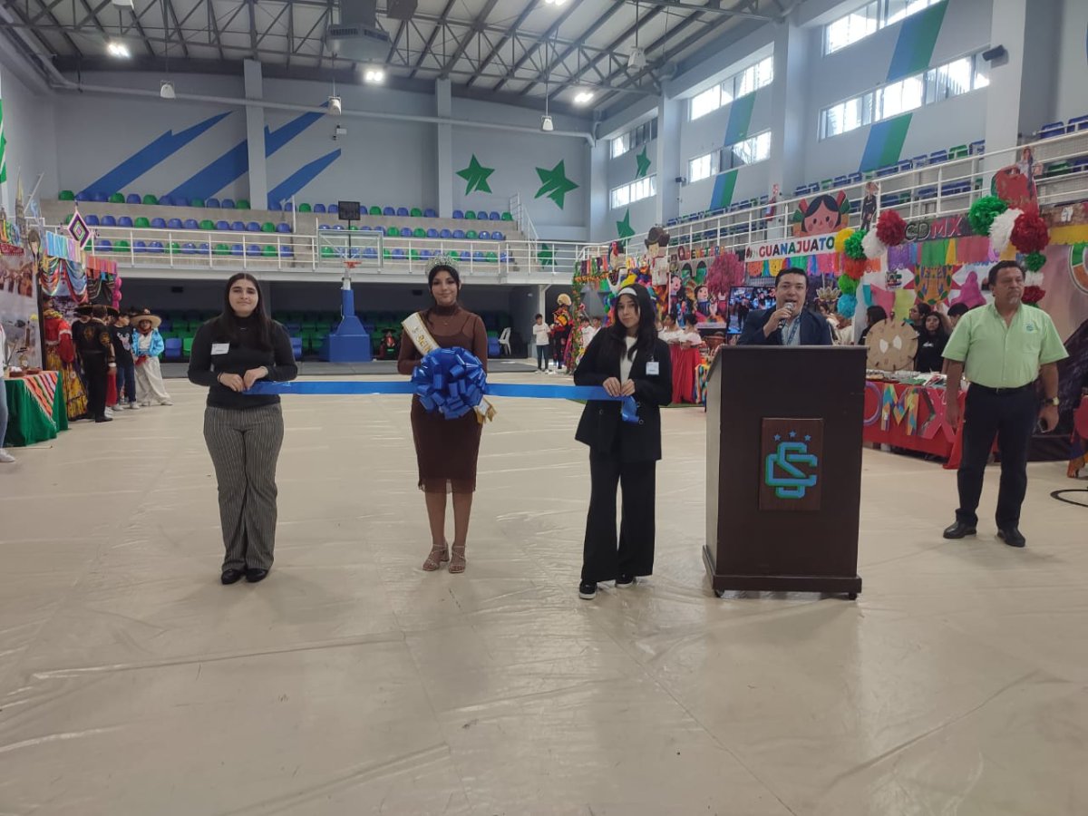 Destaca Colegio Sam la importancia cultural de México con su primer Tianguis Turístico