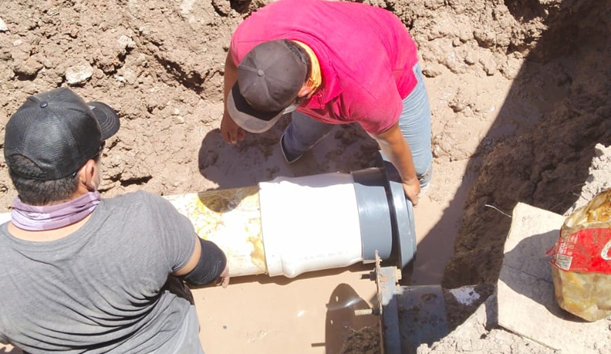 Tras varios días sin servicio, Jumapag restablece agua potable en varios sectores de Guasave