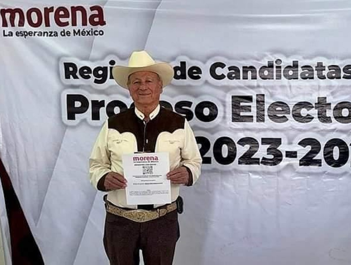 Miguel Ángel Angulo Acosta se registra como candidato a la alcaldía de Angostura por Morena