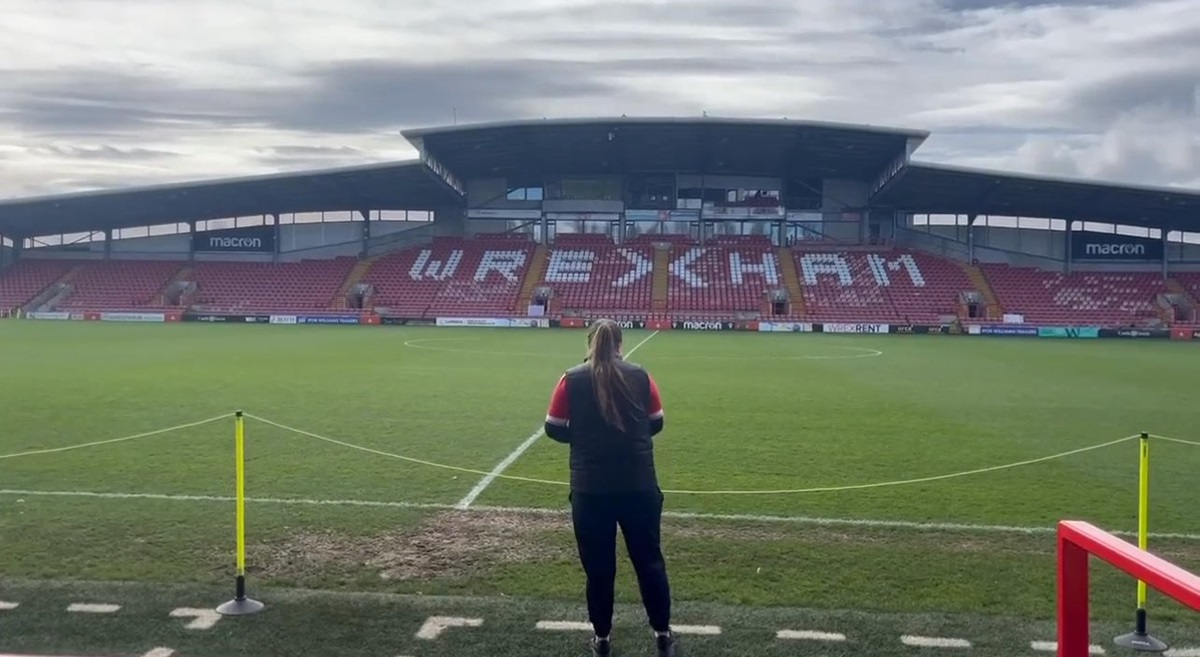 ¿Conoces a Millie Tipping? Descubre quién es esta joven con autismo y su pasión por el futbol